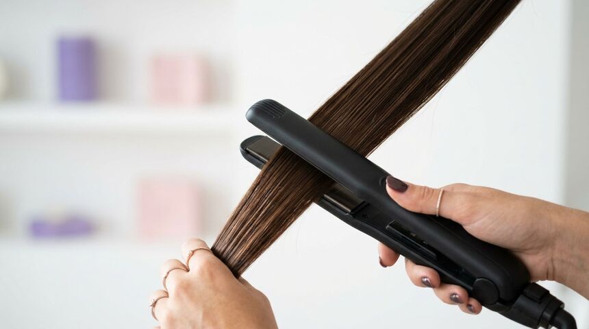 Cabelo danificado com chapinha: o que fazer pra recuperar?