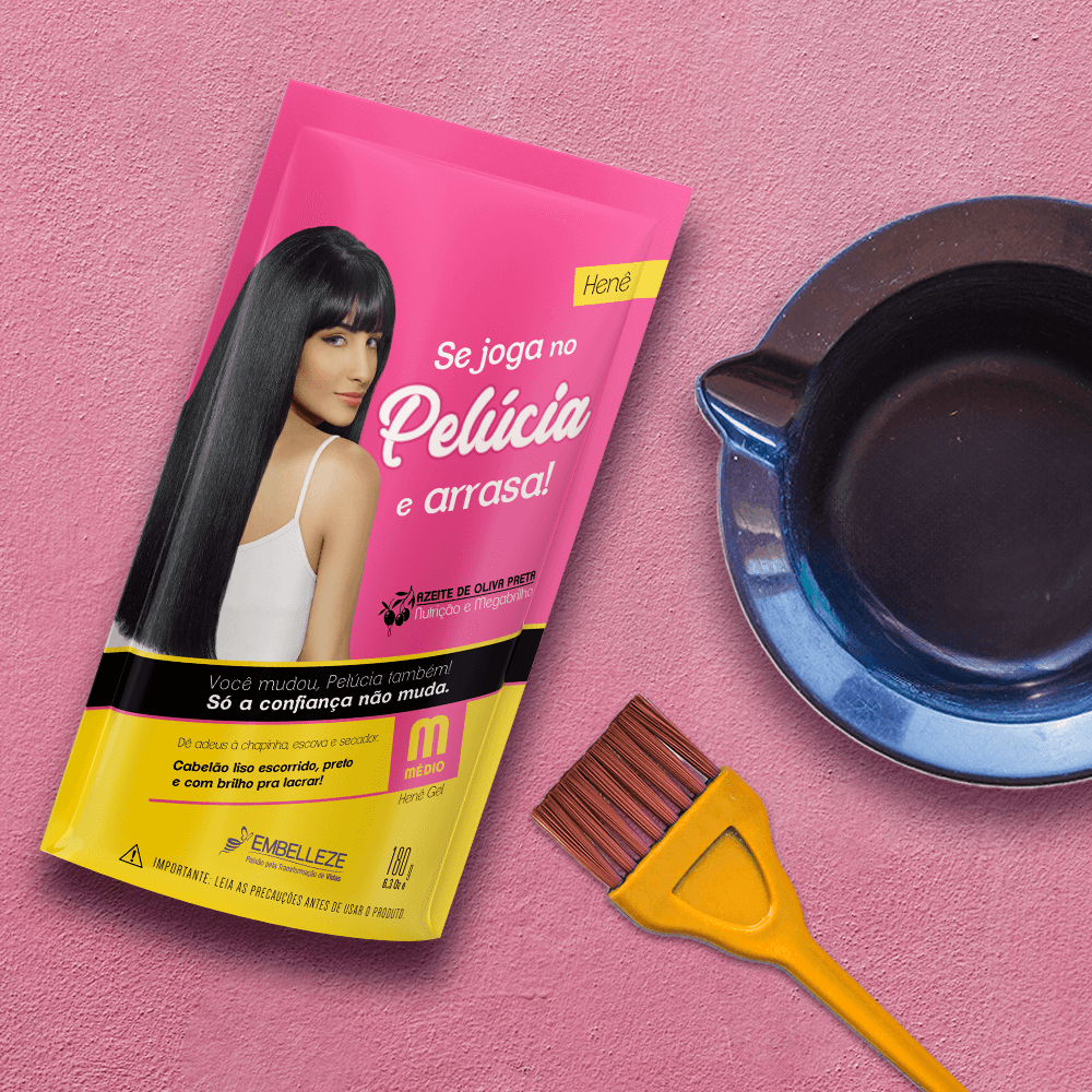 Henê Pelúcia Médio Pouch